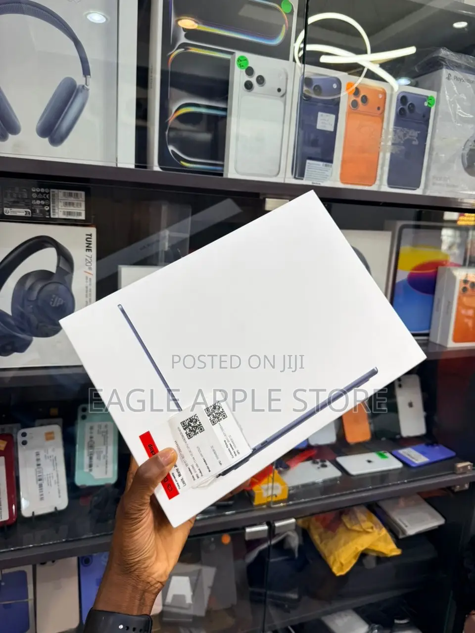 New Laptop Apple MacBook Air 2026 M5 16GB Apple M5 SSD 256GB