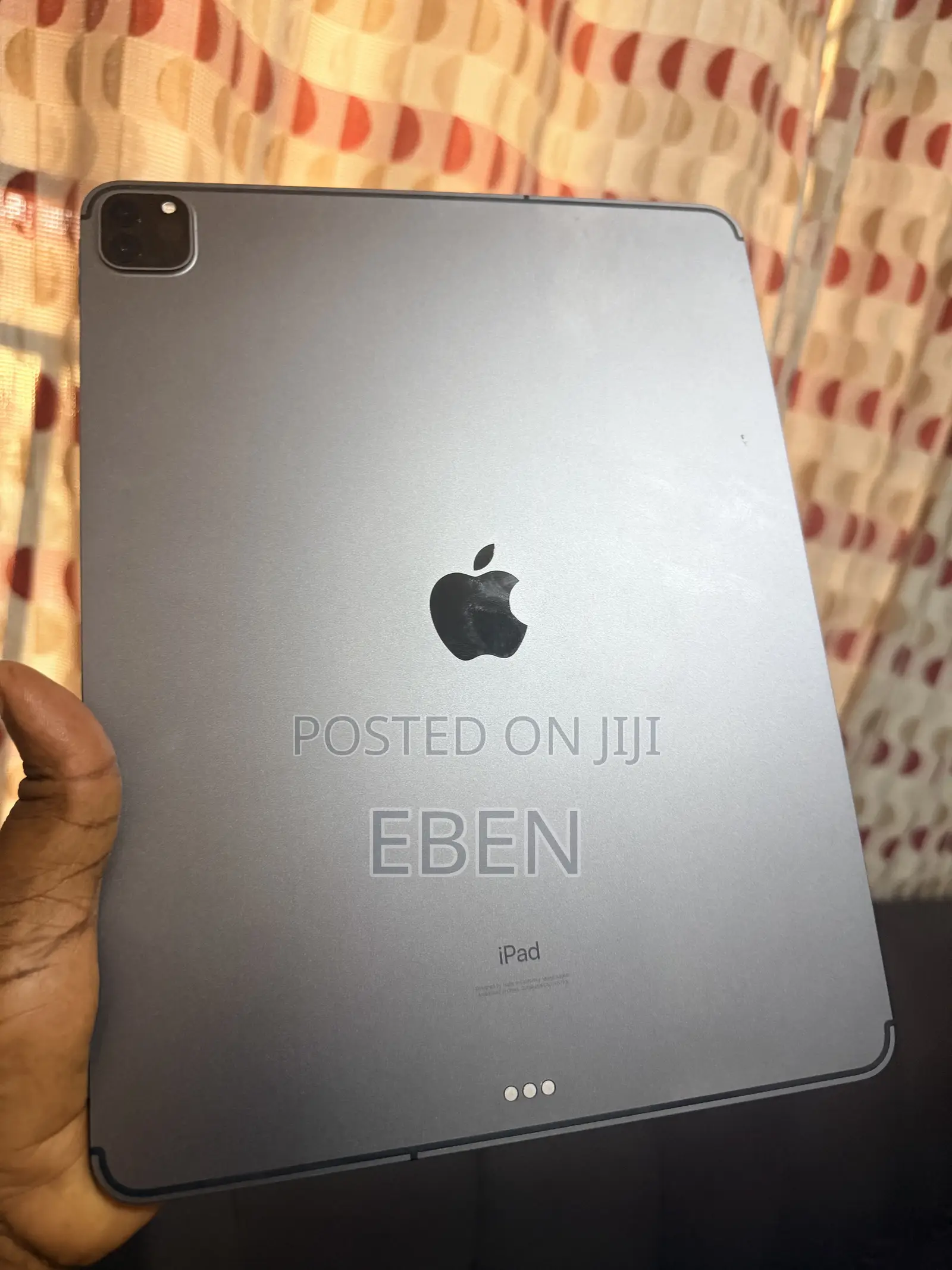 Apple iPad Pro 12.9 (2020) 256 GB Gray
