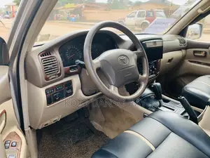 Toyota Land Cruiser 90 Automatic 2000 Brown