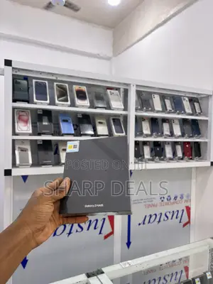 New Samsung Galaxy Z Fold 5 512 GB Black