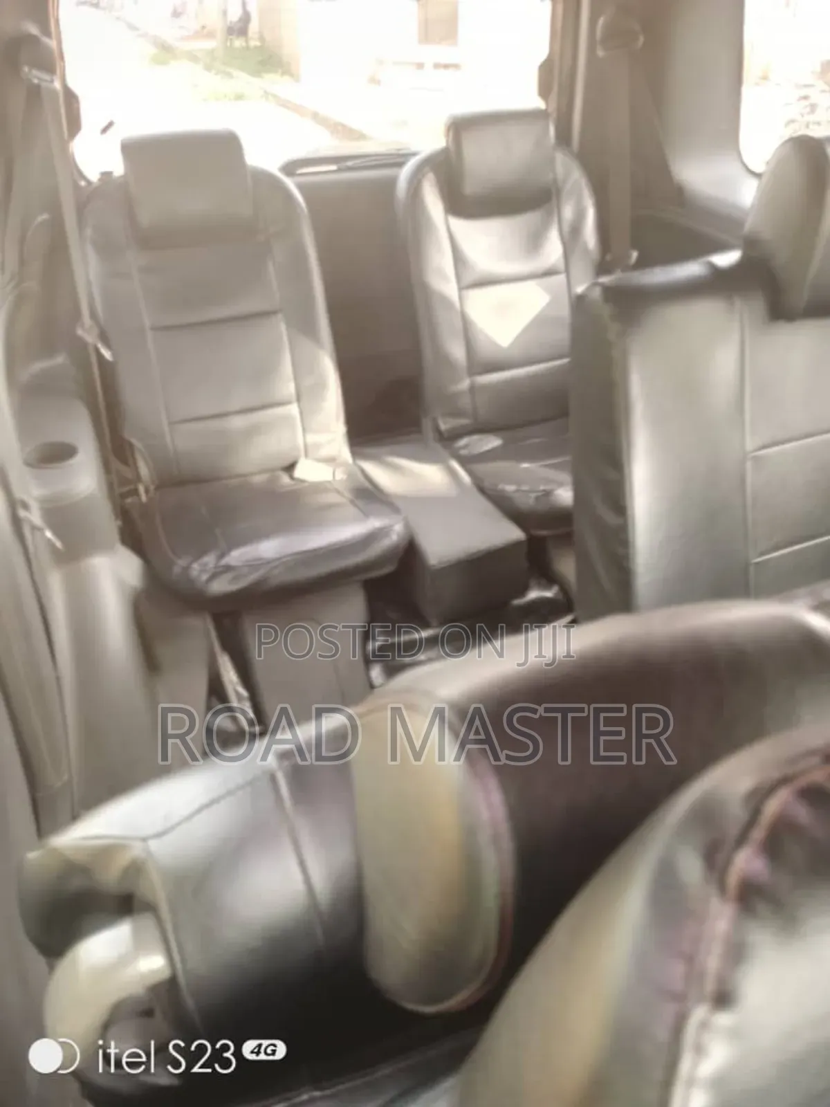 Toyota Sienta 2013 Black
