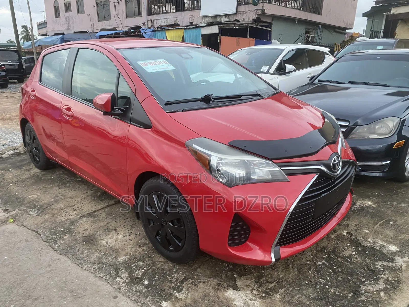 Toyota Yaris 2018 Red