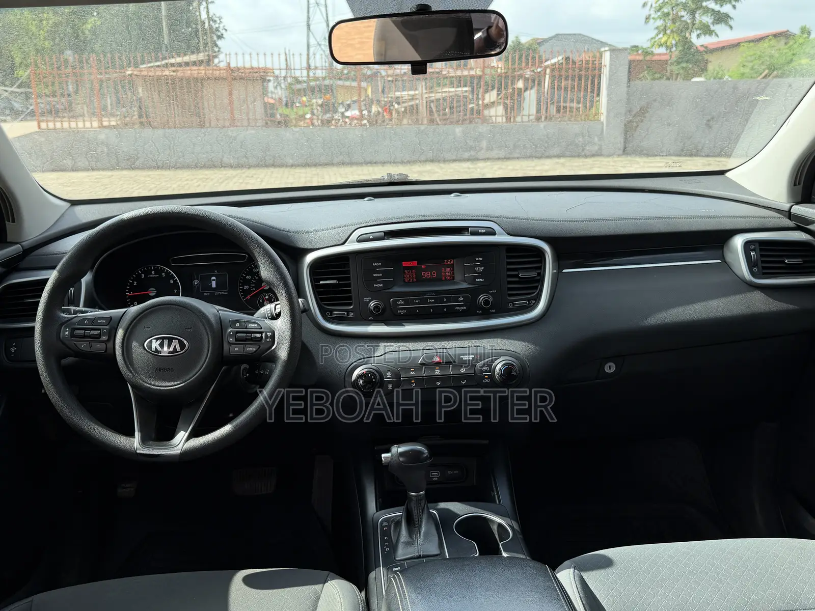 Kia Sorento 2017 Gray