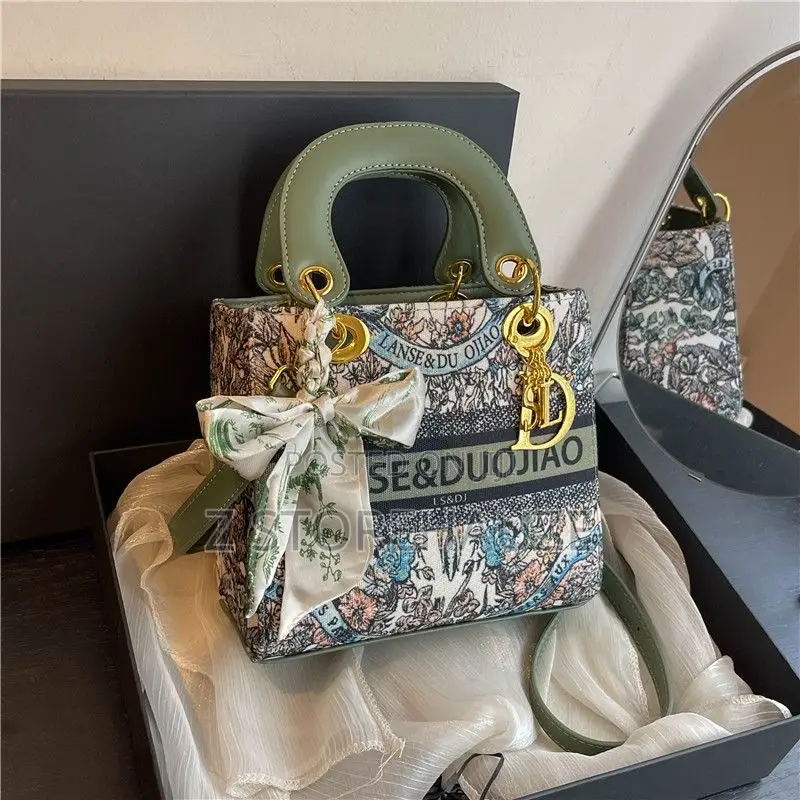 Lanse Duojiao Bag