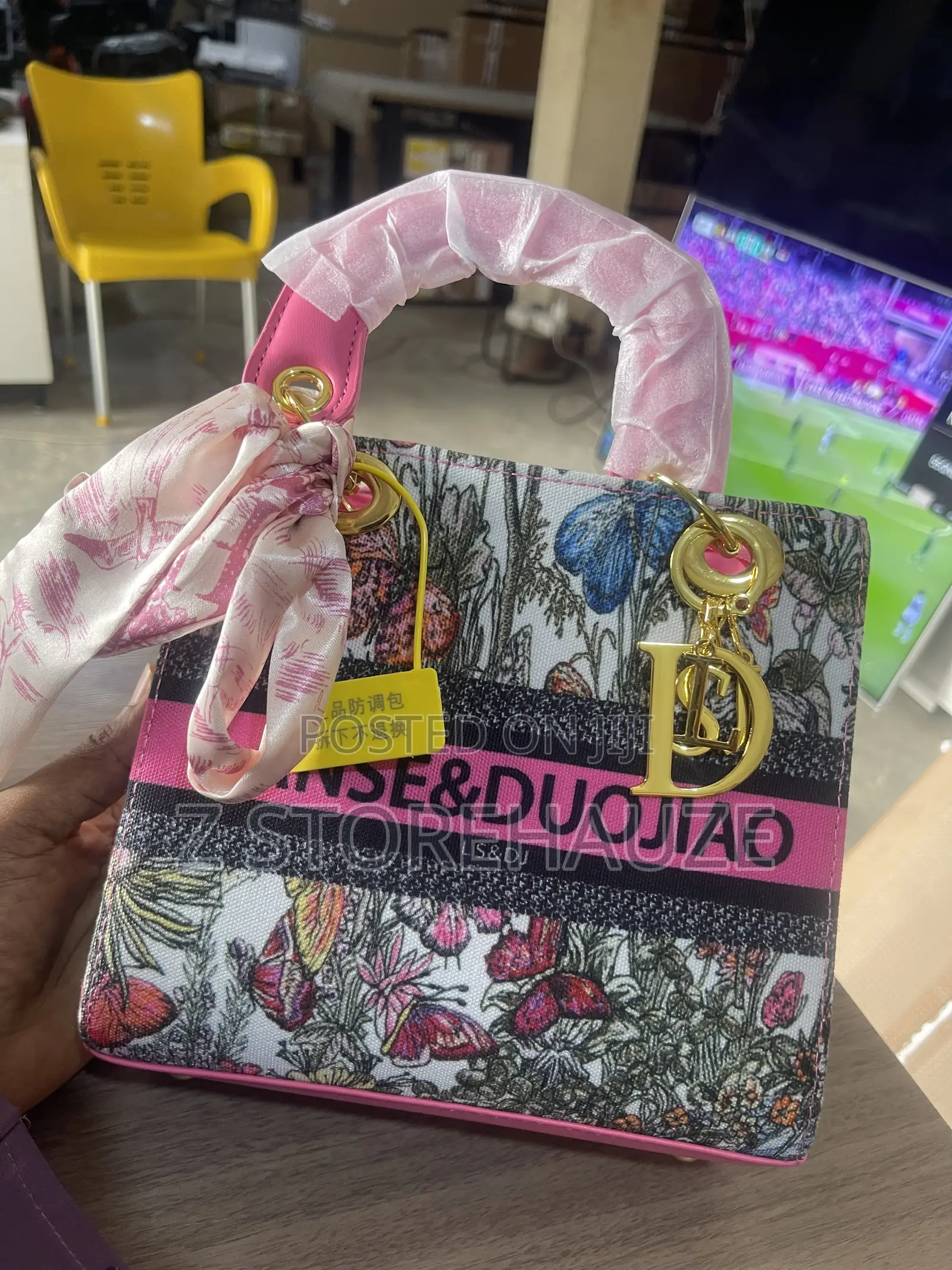 Lanse Duojiao Bag
