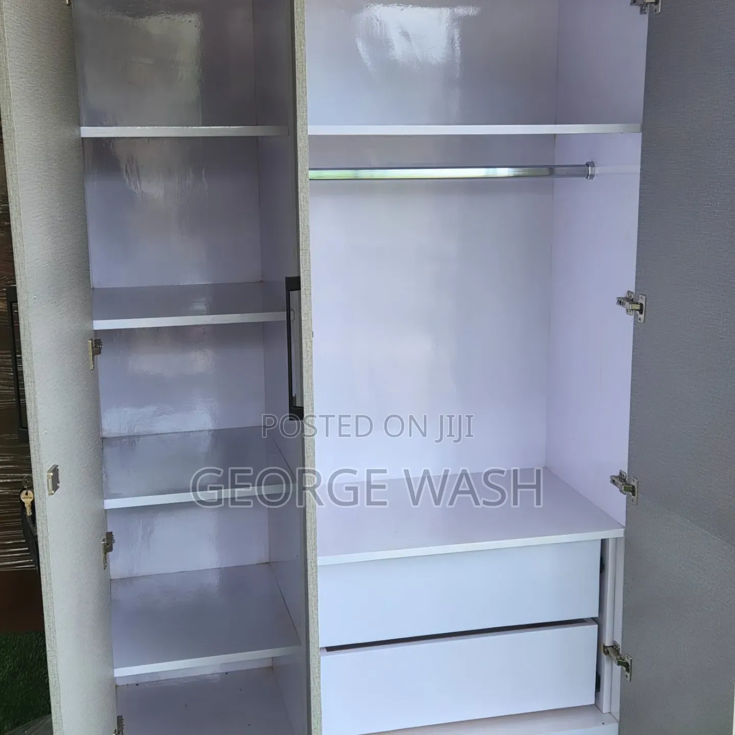 Wordrobe for Sale