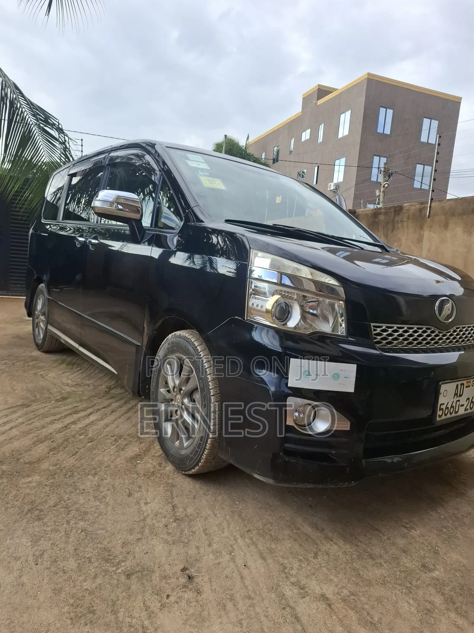 Toyota Vitz 2013 Black