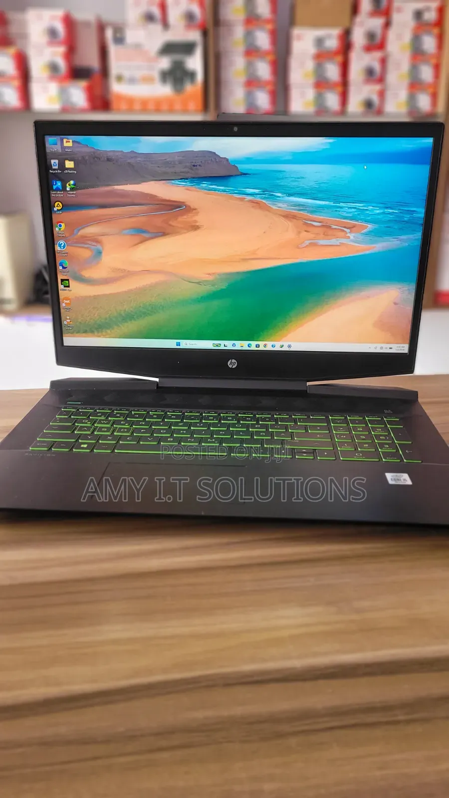 Laptop HP Pavilion 17 24GB Intel Core i5 SSHD (Hybrid) 512GB