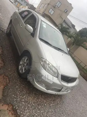 Toyota Vios 2010 Silver