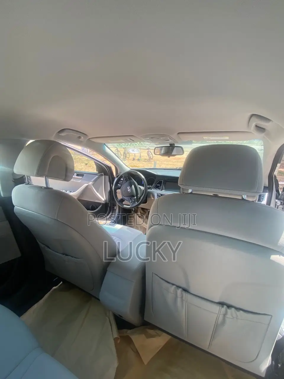 Hyundai Sonata Base Sedan FWD (2.4L 4cyl 6A) 2017 Silver
