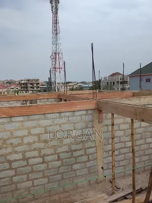 Building Construction Carpenter