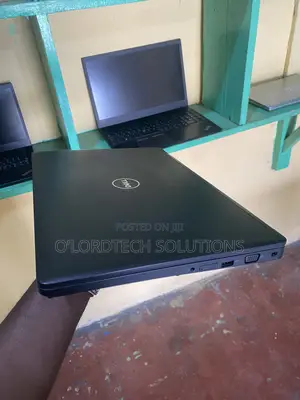 Laptop Dell Latitude 5580 8GB Intel Core i5 SSD 256GB