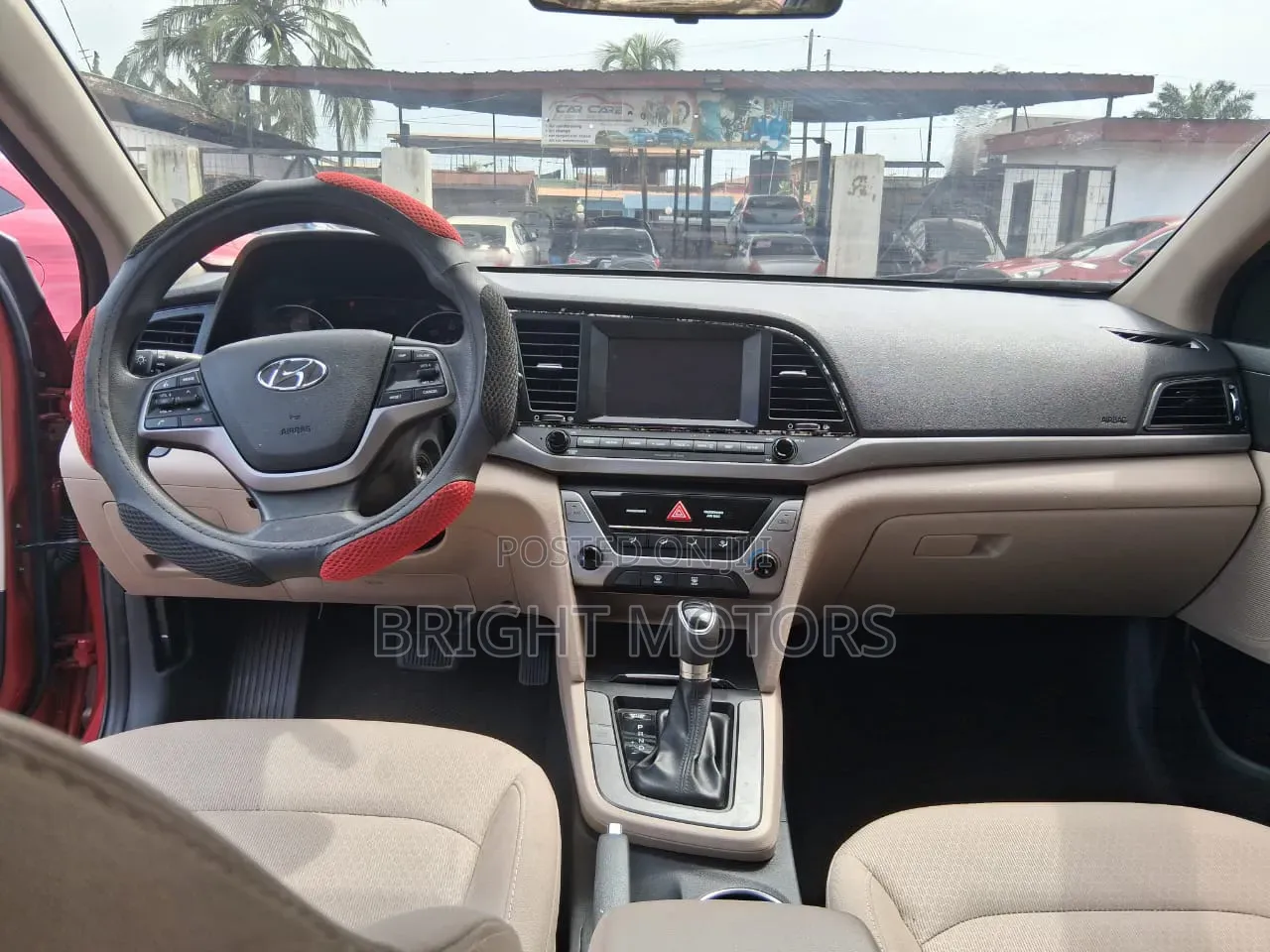 Hyundai Elantra 2018 Red