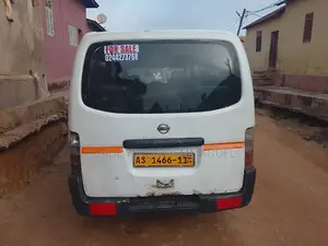 Nissan Caravan (Urvan) 2007 White
