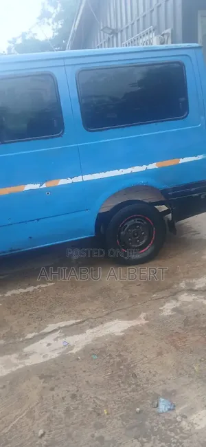 Ford Transit 2005 Blue