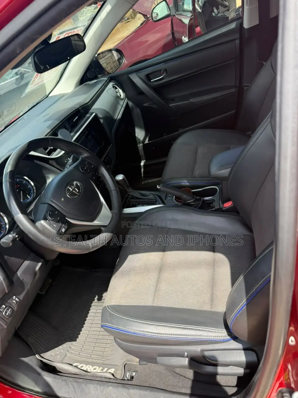 Toyota Corolla SE (1.8L 4cyl 2A) 2018 Red
