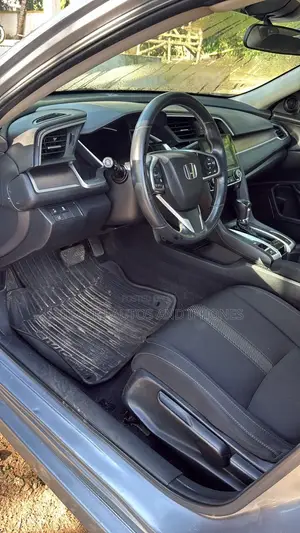 Honda Civic EX-L 4dr Sedan (1.5L 4cyl) 2017 Silver