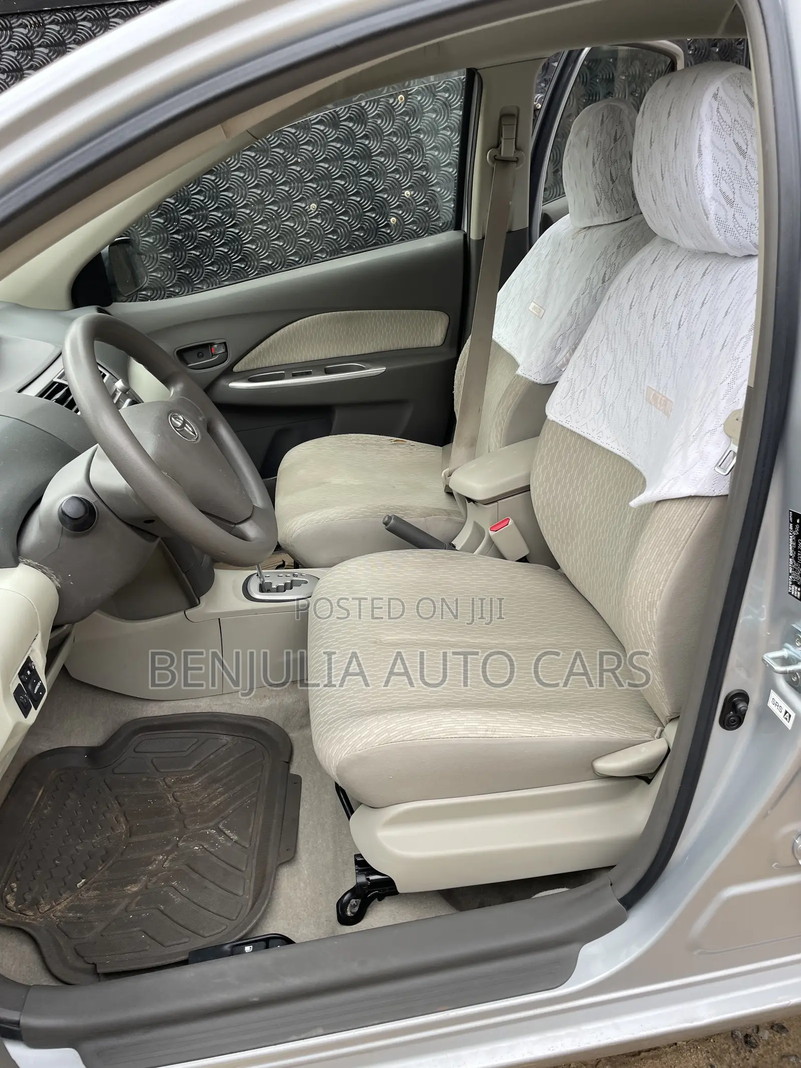 Toyota Belta 2011 Gray