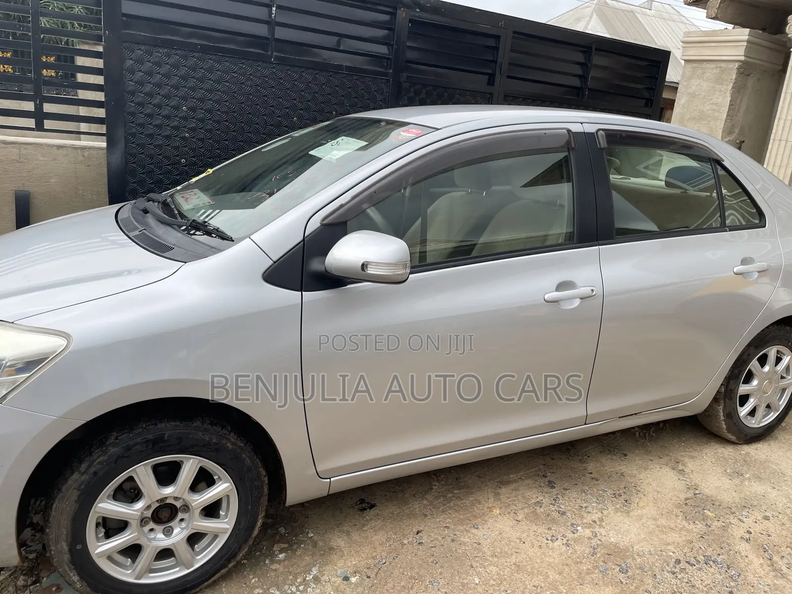 Toyota Belta 2011 Gray
