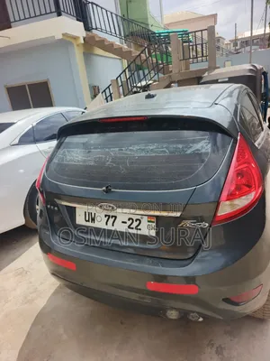 Ford Fiesta 2013 Gray