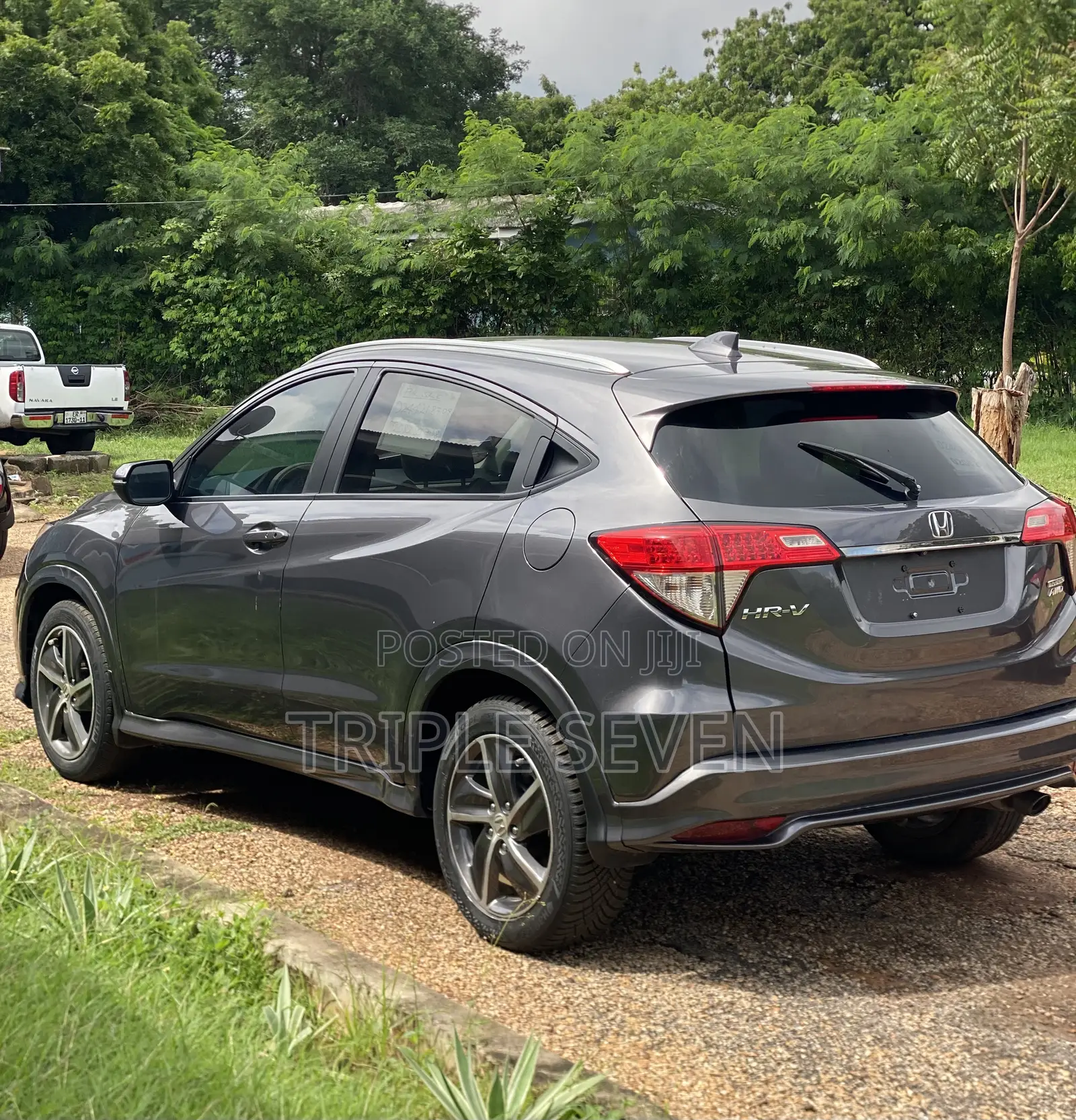 Honda HR-V Touring AWD 2019 Gray