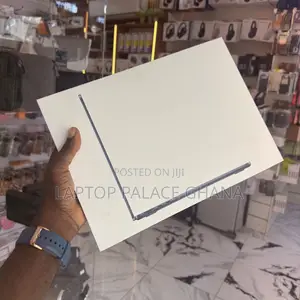 New Laptop Apple MacBook Air 16GB Apple M5 SSD 512GB