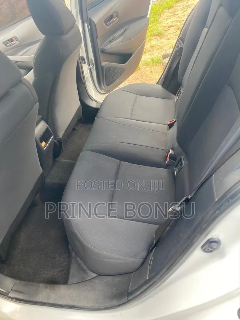 Toyota Corolla 2022 White
