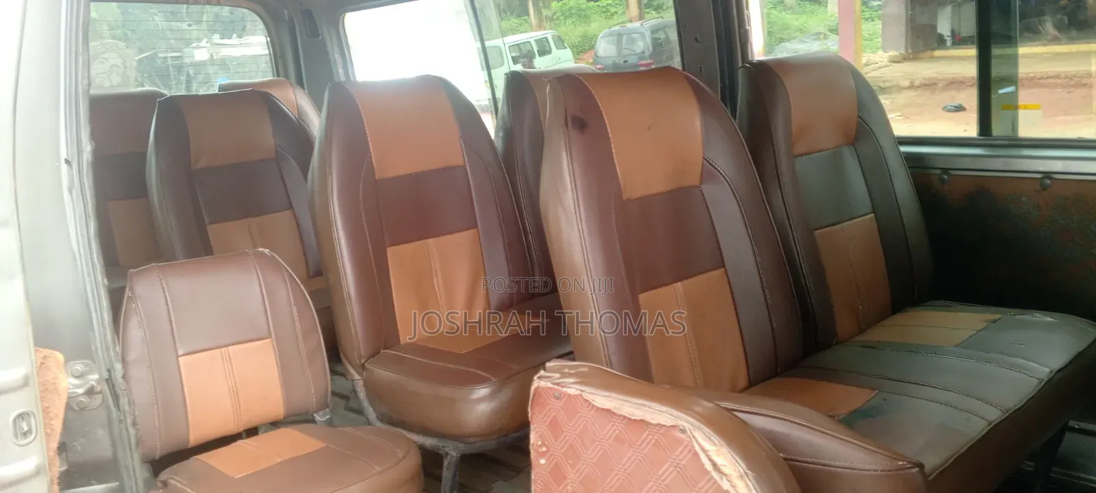 Nissan Caravan (Urvan) 1988 Silver