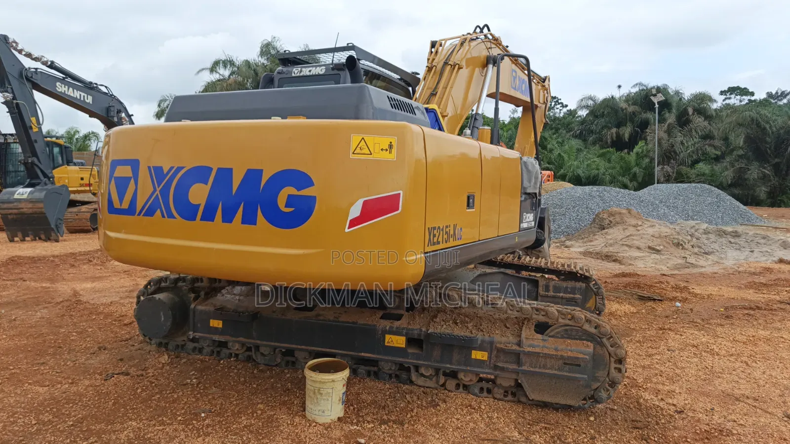 Excavator Xcmg215