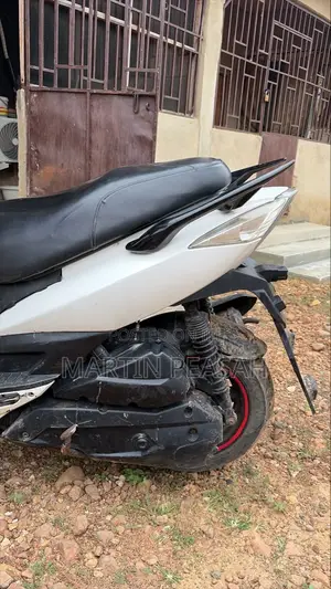 Kymco 2024 White