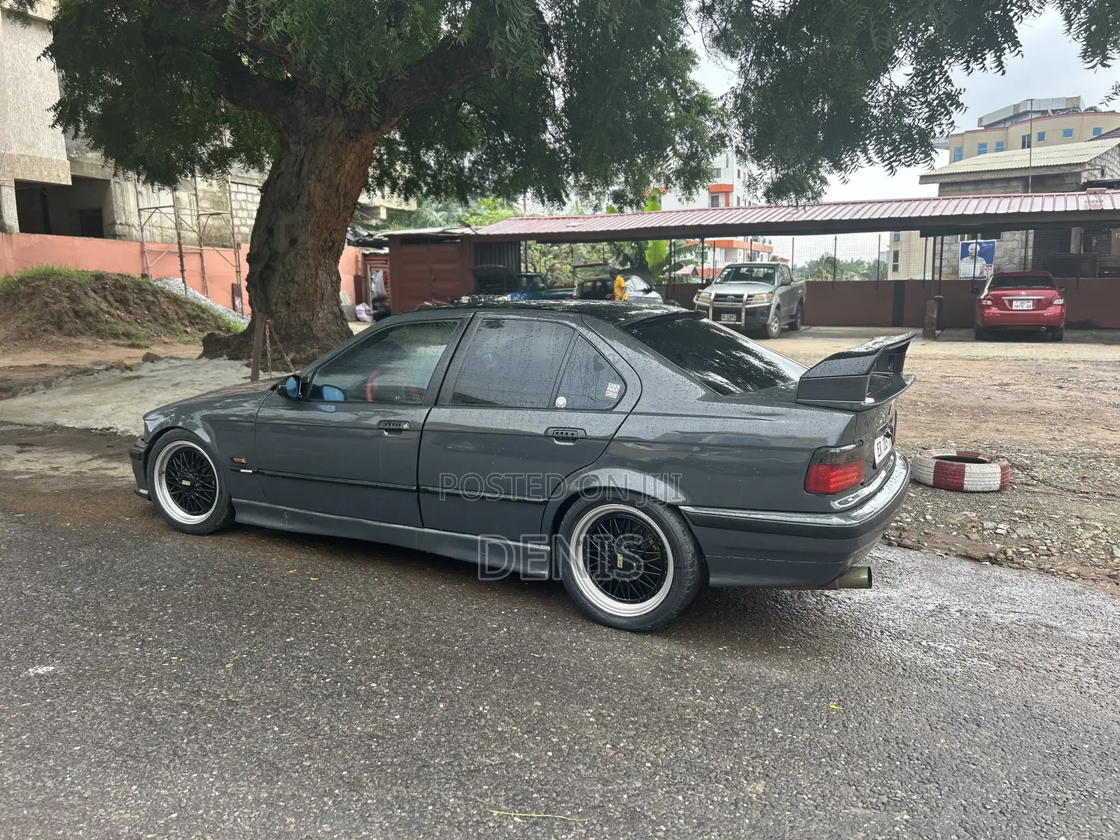 BMW 328i 1991 Gray
