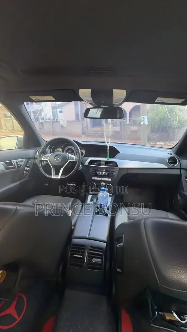 Mercedes-Benz C250 2014 Silver