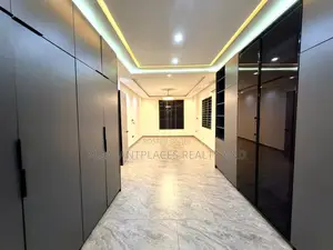3bdrm House in Pleasantplaces And, Lake Side Estate for sale