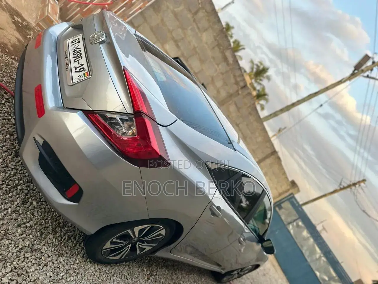 Honda Civic LX 4dr Sedan (2.0L 4cyl) 2016 Silver