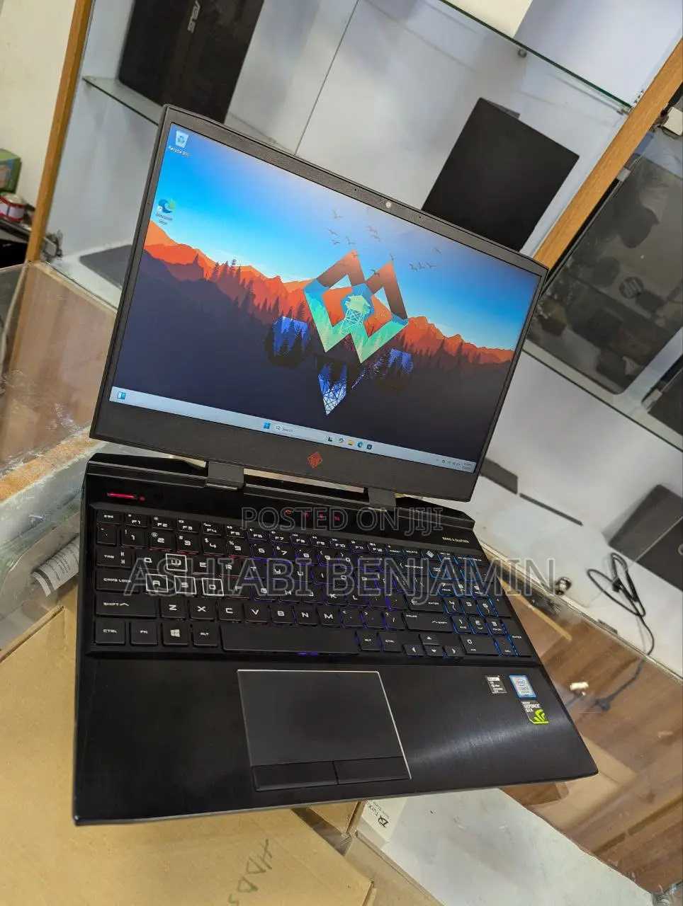 Laptop Dell Latitude 5480 8GB Intel Core i7 HDD+SSD 256GB