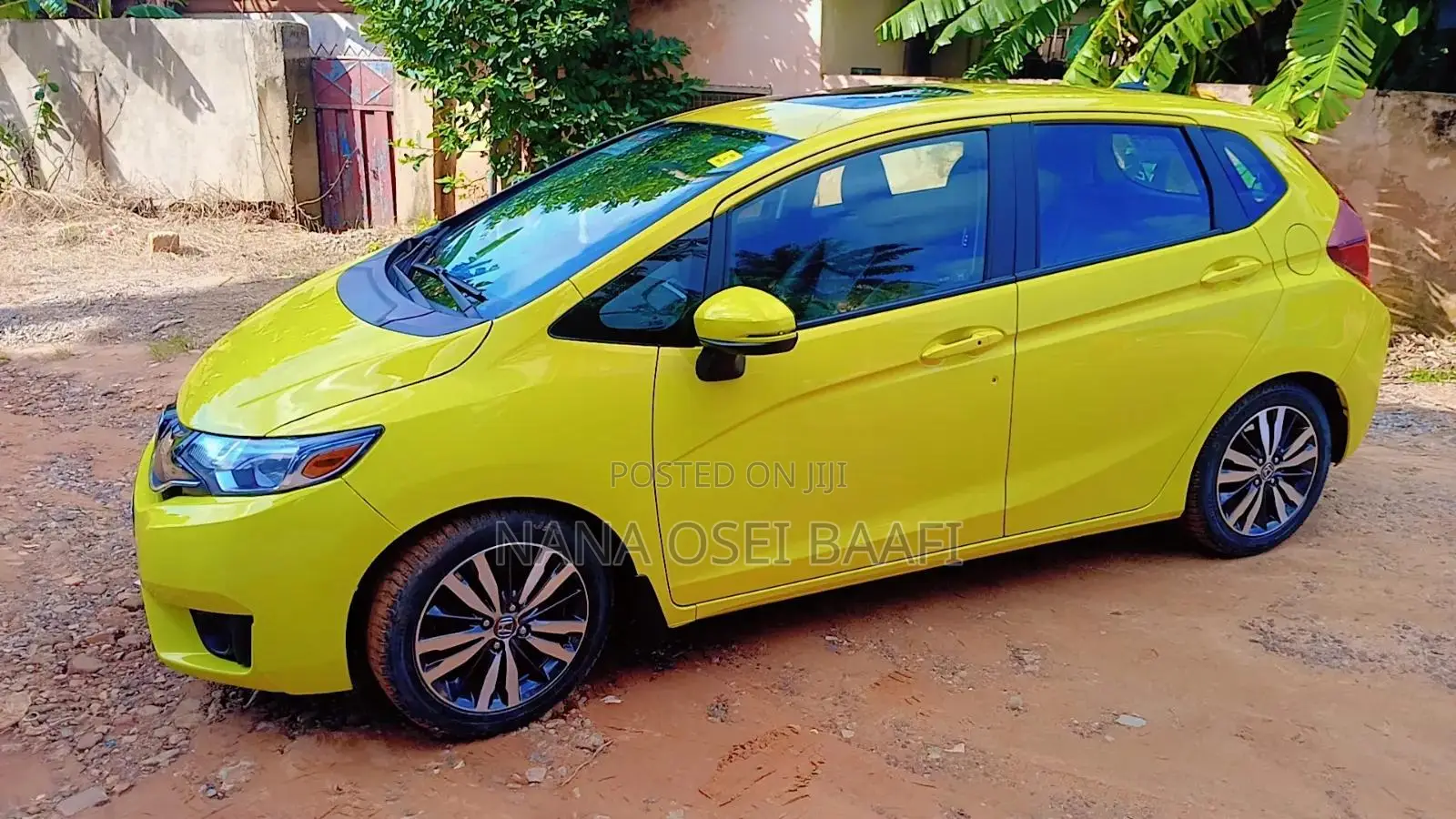 Honda Fit 2017 Yellow