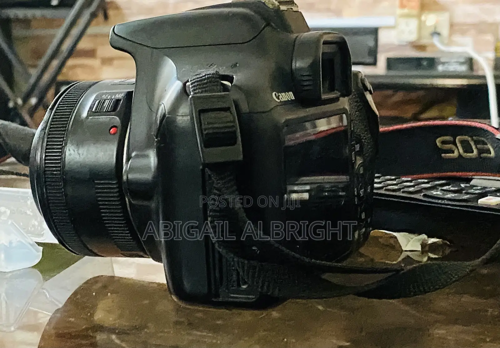 Original Canon Eos 1300d