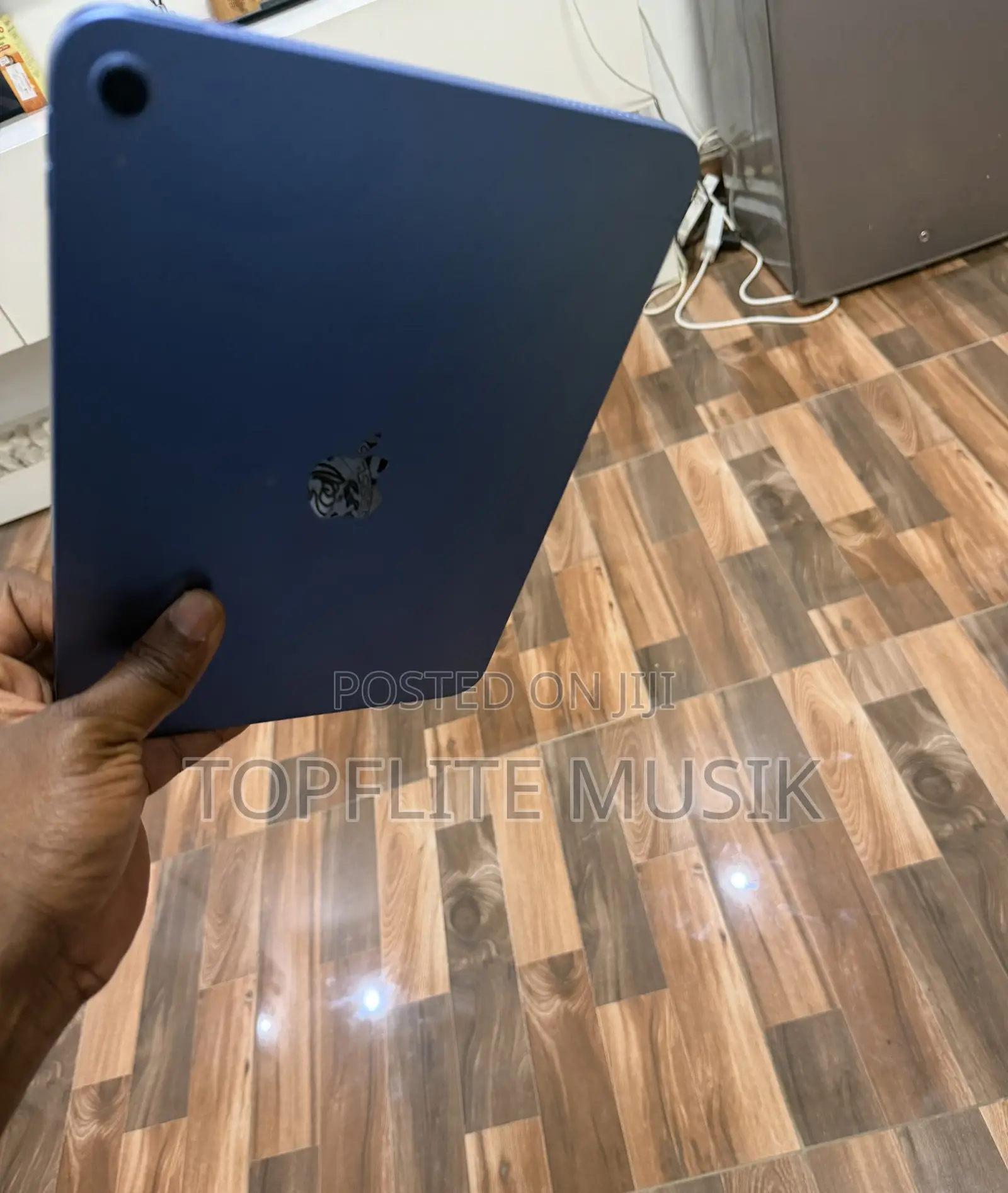 Apple iPad Wi-Fi 128 GB Blue