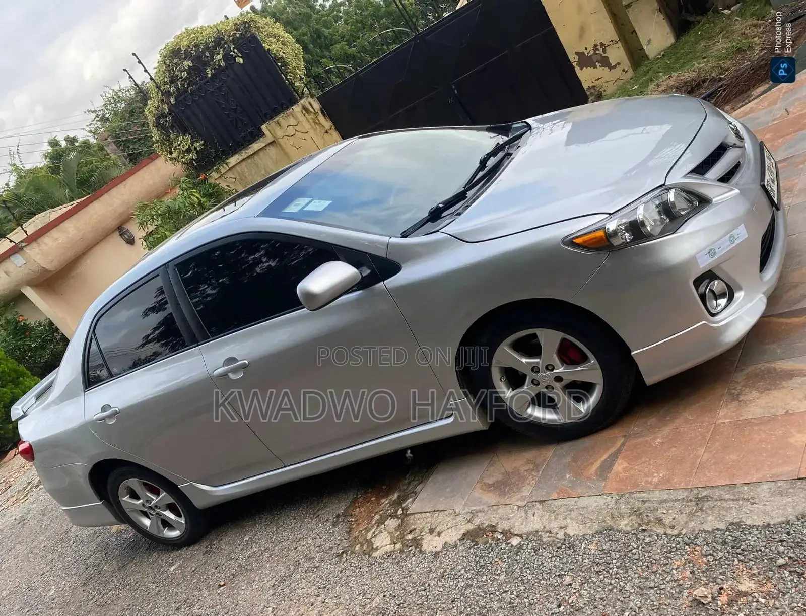 Toyota Corolla 2025 Silver