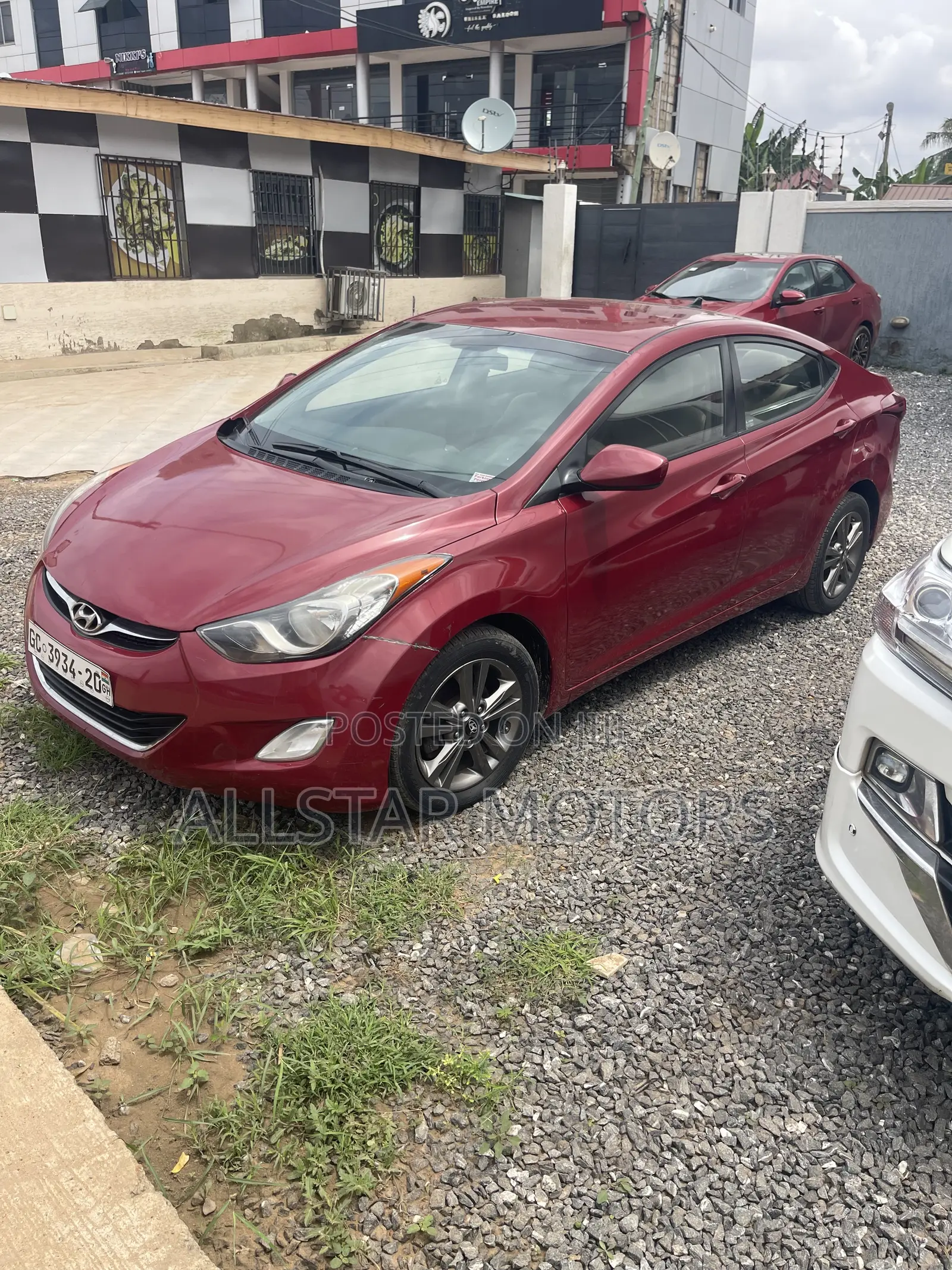 Hyundai Elantra GLS Sedan FWD (1.8L 4cyl 6M) 2013 Red