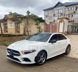 Mercedes-Benz A-Class A 220 4MATIC 2019 White