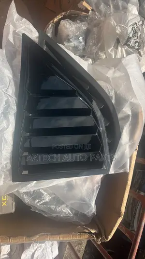 Hyundai Sonata 2011 2012 2013 2014 Side Glass Vent