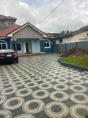 3bdrm House in Baatsona Total for rent