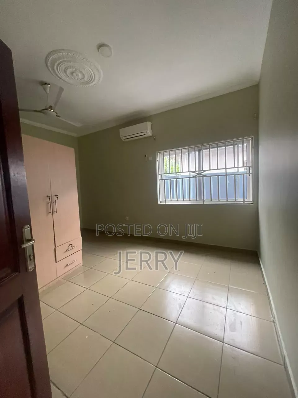 3bdrm House in Baatsona Total for rent