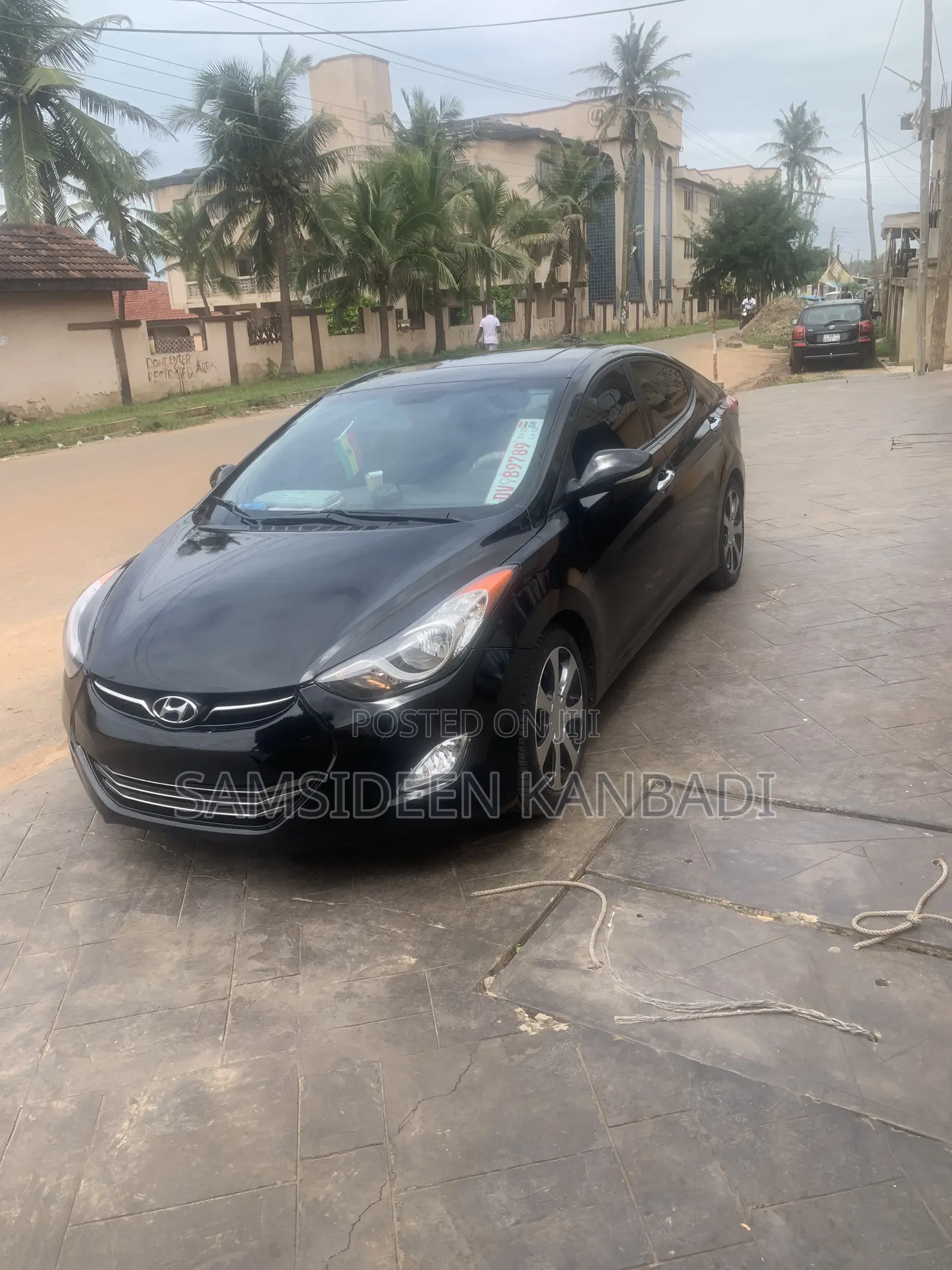 Hyundai Elantra 2013 Black