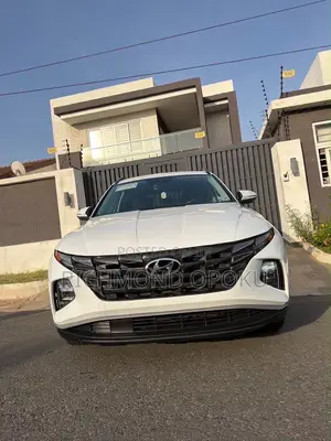 Hyundai Tucson 2022 White
