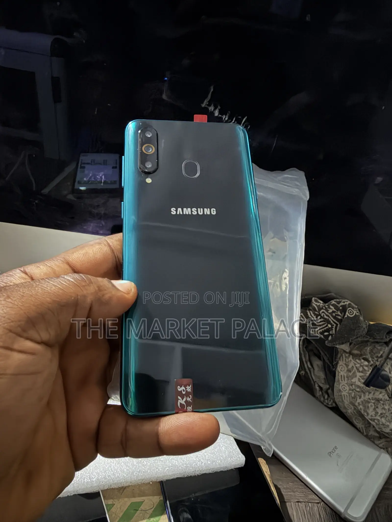 New Samsung Galaxy A8S 128 GB Black