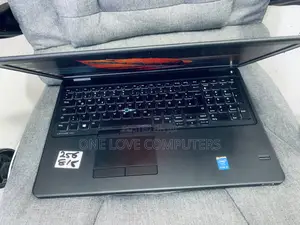 Laptop Dell Latitude E5550 8GB Intel Core i5 SSD 256GB