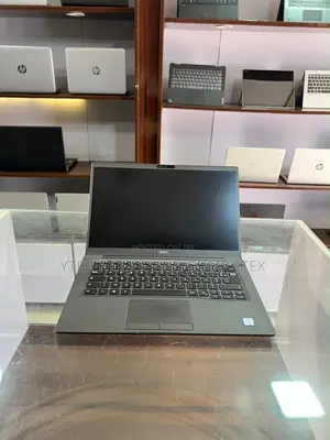 Laptop Dell Latitude 7400 8GB Intel Core i7 SSD 512GB