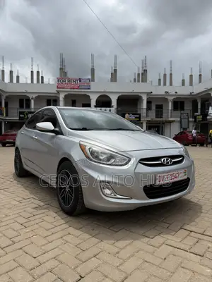 Hyundai Accent SE Sedan 2016 Silver